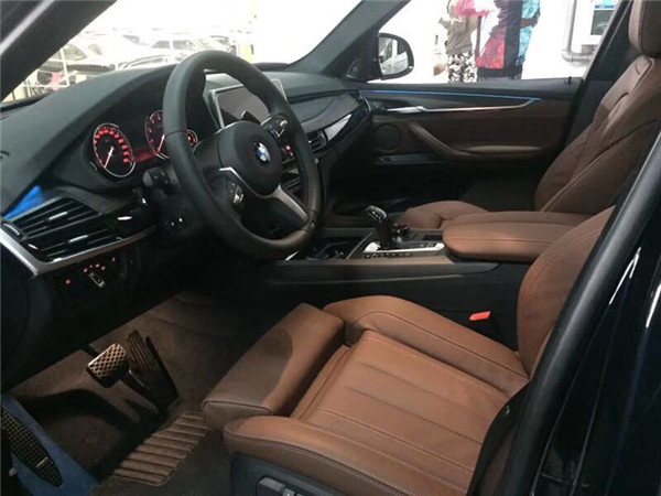 18款宝马X5加版 驰骋天下熏黑轮78万狂甩-图5