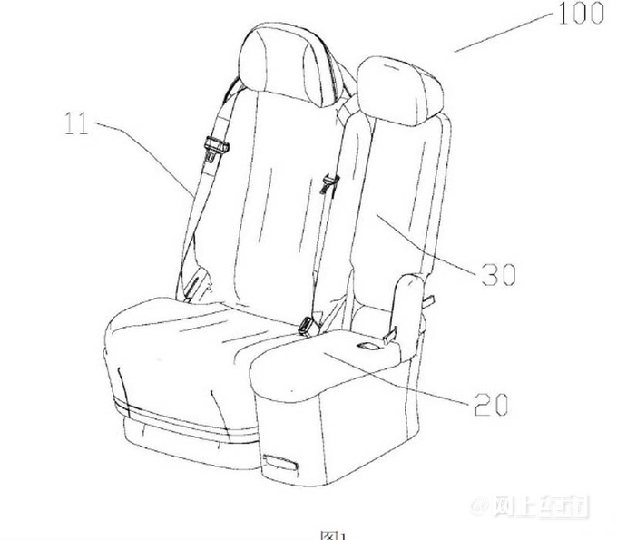 极氪首款MPV街拍曝光3+3座设计 年产10万辆-图2