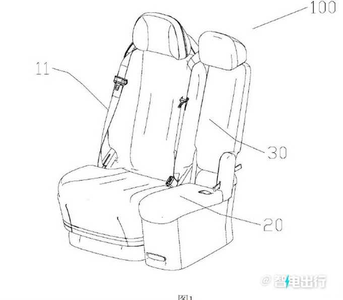 極氪首款MPV街拍曝光3+3座設(shè)計(jì) 年產(chǎn)10萬輛-圖2
