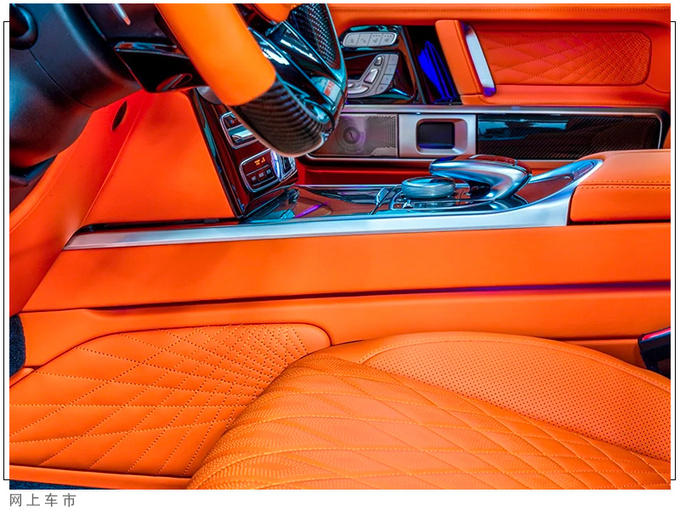 梅赛德斯-AMG G 63改装版升级24寸轮毂/搭4.0T-图8