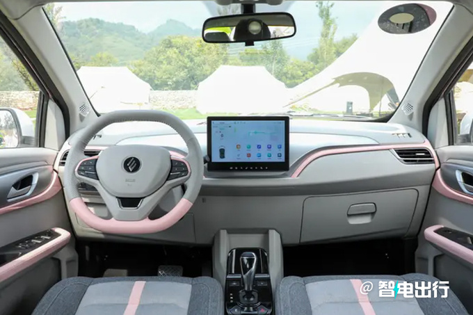 官降x萬江鈴新易至EV3售xx.xx-xx.xx萬 續(xù)航升級-圖2