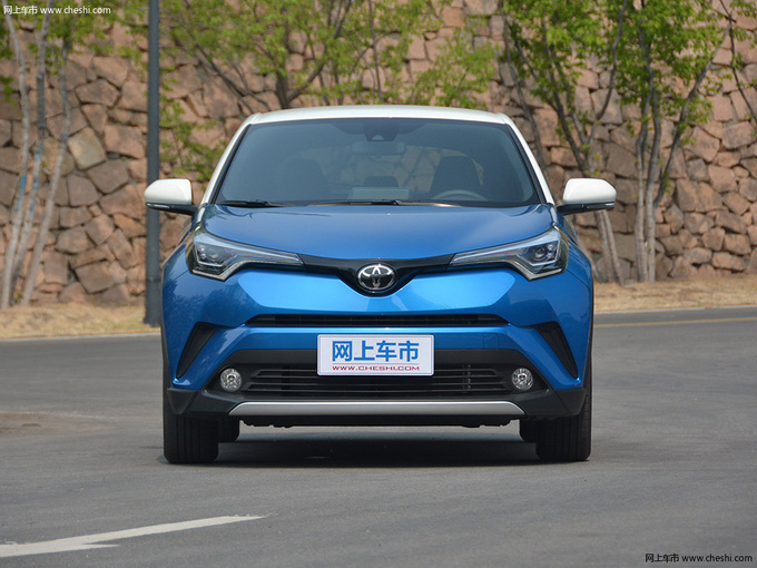 昆明CH-R现车到店 丰田奕泽14.98万起售-图1