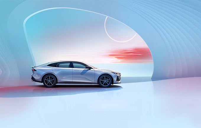 销量一直遥遥领先 实锤了,长安UNI-V才是国货钢炮王-图3