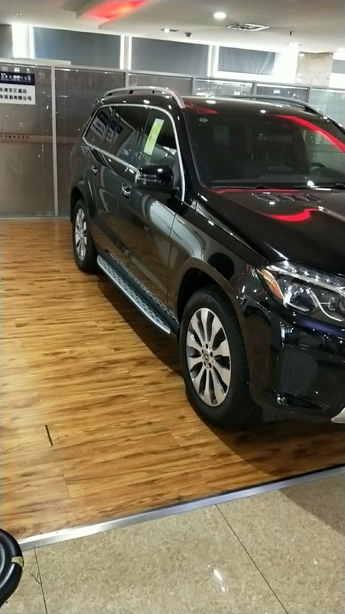 18款奔驰GLS450美规 超群性价107万巨献-图2