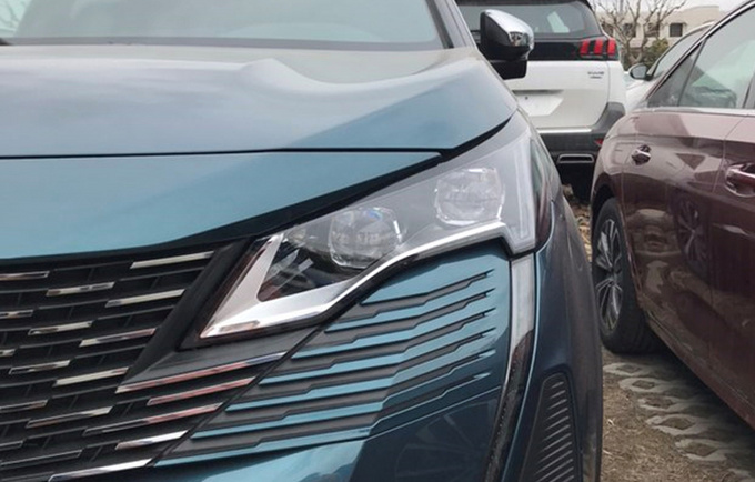 标致新款5008实车曝光 前脸更精致-运动感十足-图2