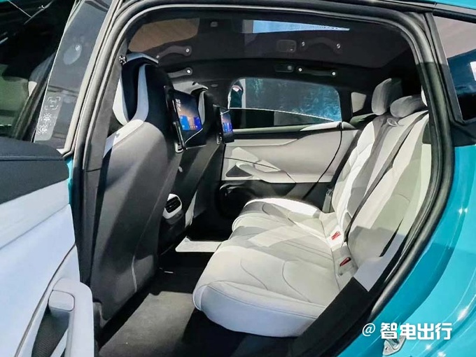 價格確實有點貴雷軍小米SU7售XX.XX-XX.XX萬元-圖22