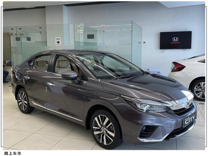 本田小号雅阁实拍矩阵式LED大灯/双色内饰简洁-图2