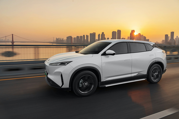 12萬買純電SUV 東風風神SKY EV01實力入場-圖2