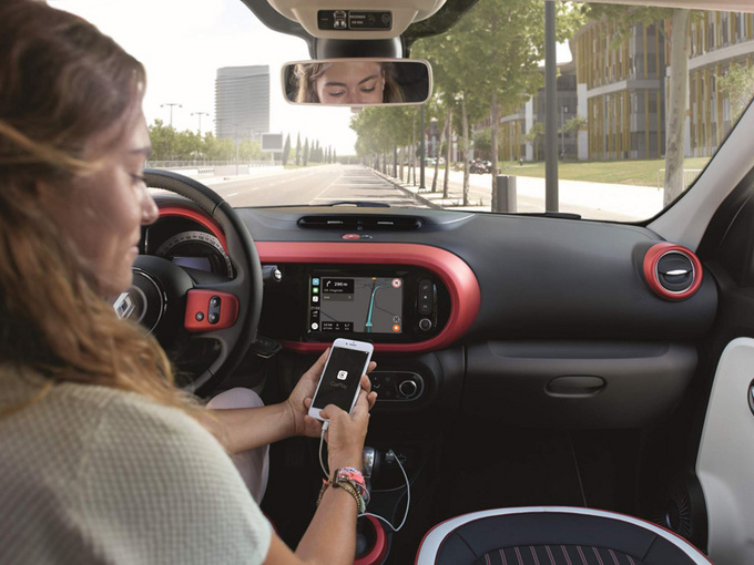 ��ŵ�桰Smart������3���׷� ��۴��/��0.9T����