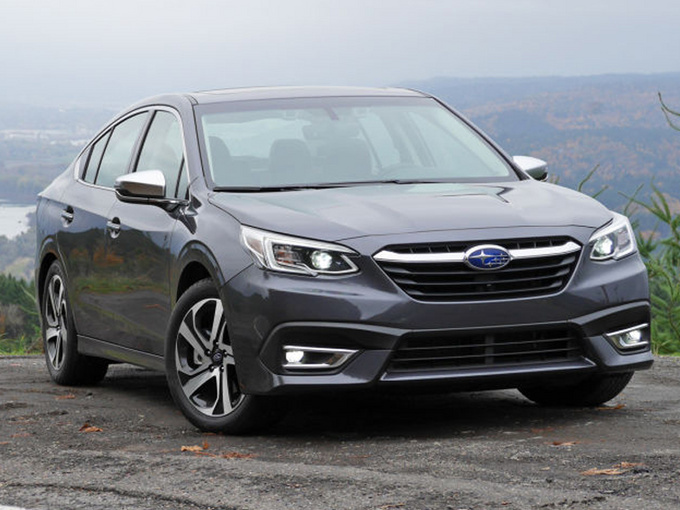 斯巴鲁全新一代力狮曝光 车身加长/搭2.4T引擎-图1