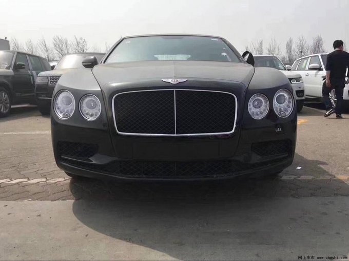 18款宾利飞驰V8S 五座豪轿单选配置奢华-图1