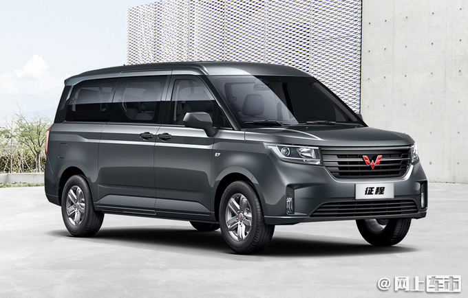 五菱全新MPV内饰曝光配1.5T+6速手动 8月上市-图1