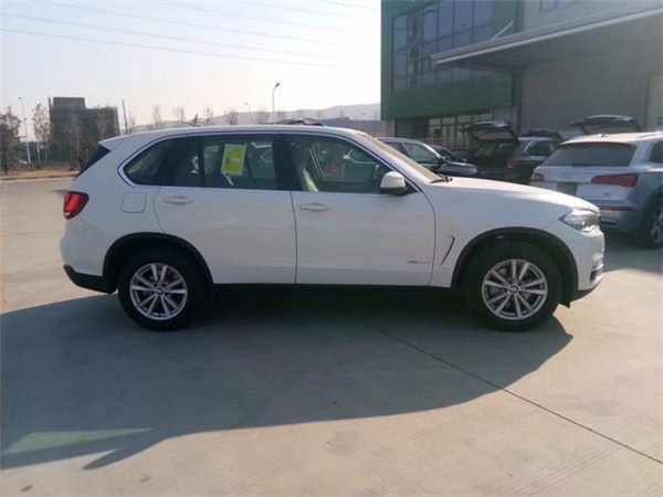 18款宝马X5四驱柴油 2.0T排行榜冠军强惠-图3