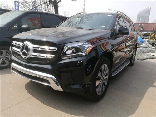 2019款奔驰GLS450价格 性能升级不输路虎-图1