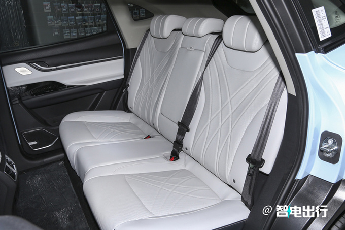 奇瑞舒享家售xx.xx万起 比比亚迪宋PLUS EV便宜3万-图9