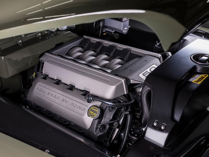 1954年福特F-100皮卡重获新生复古美感很耐看-图5