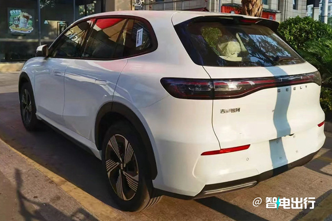 吉利高管银河E5或8月上市比元PLUS大卖8万能火吗-图9