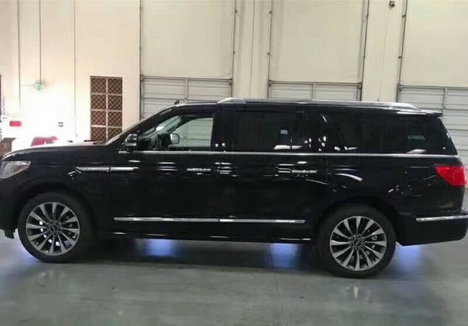 18墨西哥版林肯领航员 V6双涡轮超级越野-图3