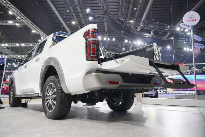 现场直击第42届曼谷国际车展多款皮卡将在国内销售-图4