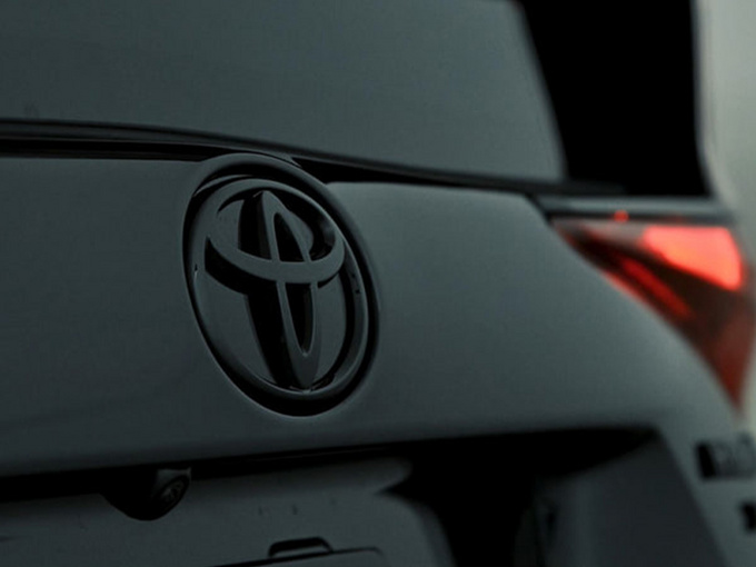 丰田全新普锐斯曝光距发布不到一月/外观升级-图1