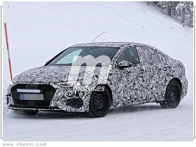 奥迪国产全新一代A3下线 尺寸加长/明年上市-图2