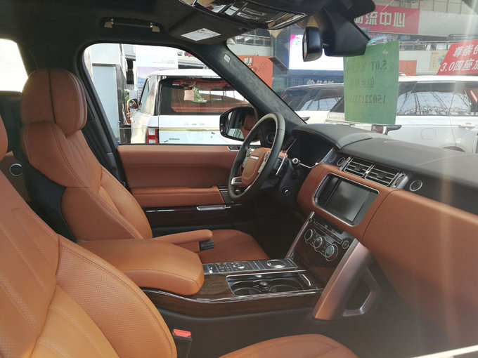 路虎揽胜5.0T 强适应能力行政版更加野性-图5