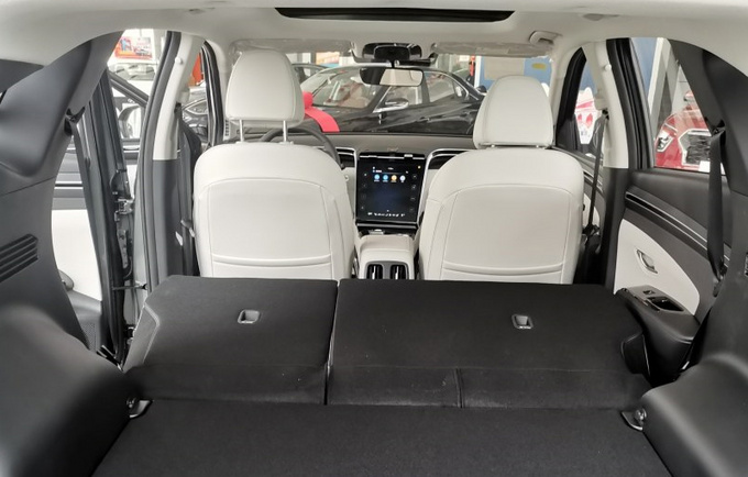 现代全新途胜L核心配置曝光 买中配版就足够了-图7