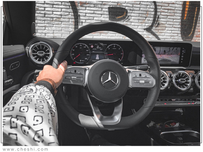 奔驰全新CLA实拍年内入华开售/换小排量引擎-图5