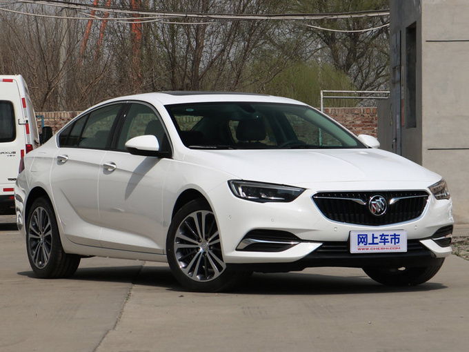 20万就能买性能运动家轿看看这三款车怎么样-图5