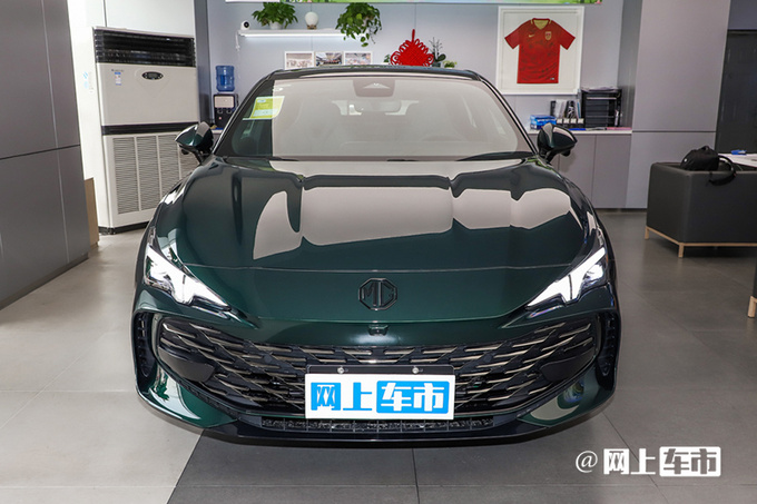 名爵MG7  xx.xx万起售 想用性能跑赢销量-图2