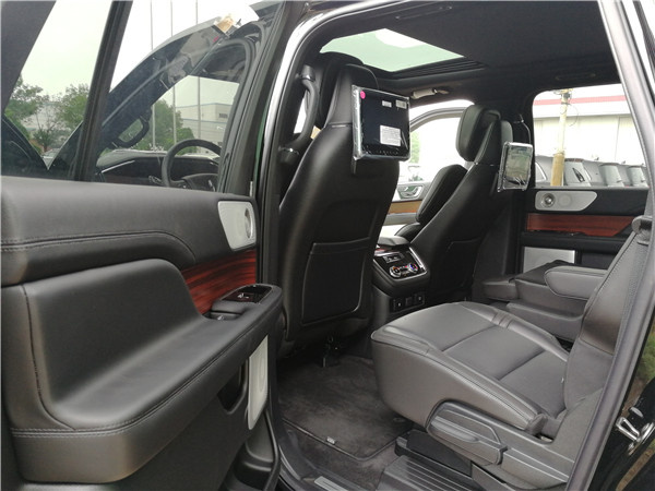 林肯领航员旗舰SUV车型 全新登港询底价-图13