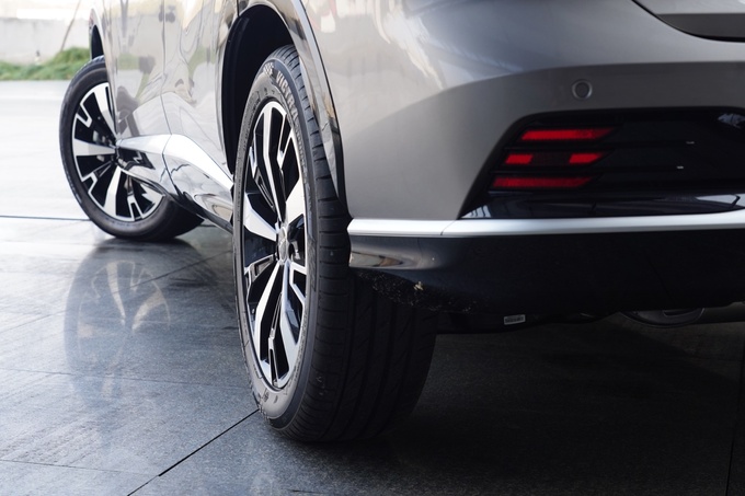 《繁花》高调落幕之际这家沪字号车企正在低调上新-图8