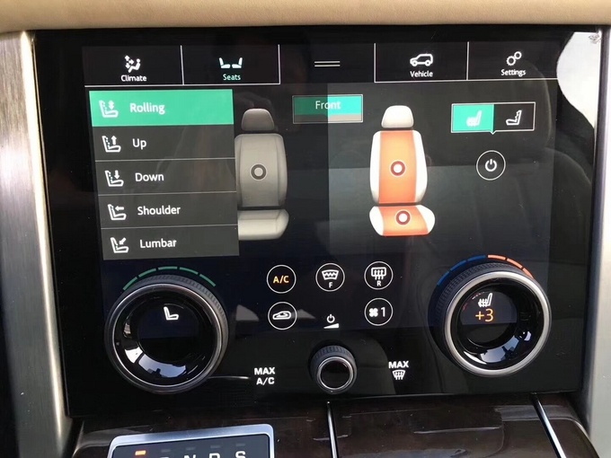 2018款路虎揽胜行政版 品质做工皆属佳品-图6