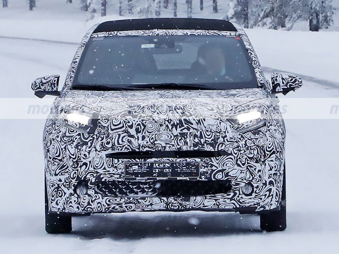 丰田全新小雅力士谍照 外观换新/今年年底发布-图1