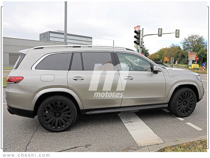 超豪华梅赛德斯-迈巴赫GLS 9天后国内首发-图3