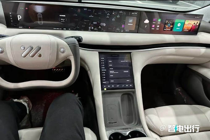 智己销售新L7年后上市内饰升级-更豪华 会降价吗-图7