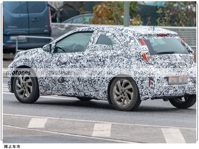 丰田全新Aygo原型车换新灯组/形似同门师哥Yaris-图3