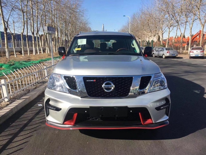 19款日产途乐 改装版最新实拍图足够惊艳-图2