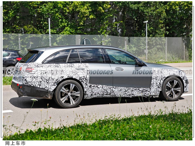 奔驰C级新车型路试曝光今年年底发布/入门搭2.0T-图3
