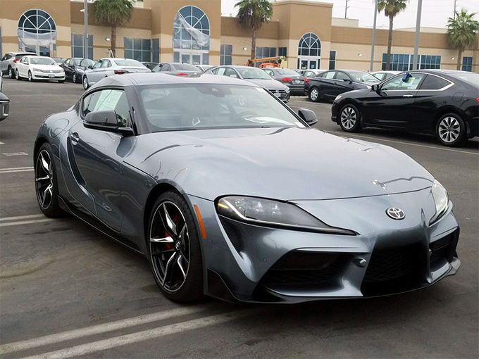 丰田牛魔王实拍搭3.0T宝马引擎/4秒内即破百-图1