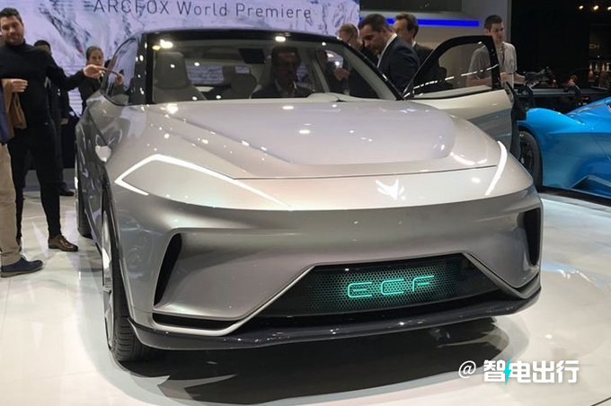 北汽华为智选车曝光明年上半年发布 预计卖30-40万-图1