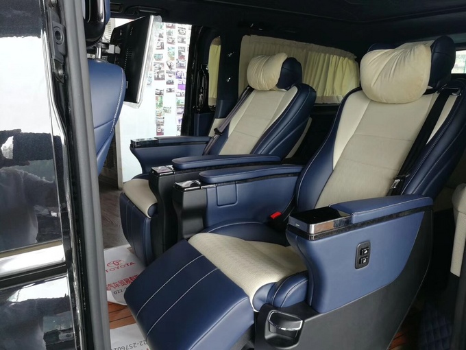 2018款奔驰V250商务车 豪华改装现车价格-图8