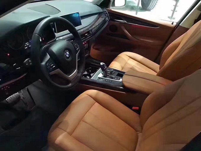 全球仅此一台新款加长宝马X5 惊艳实拍图-图4