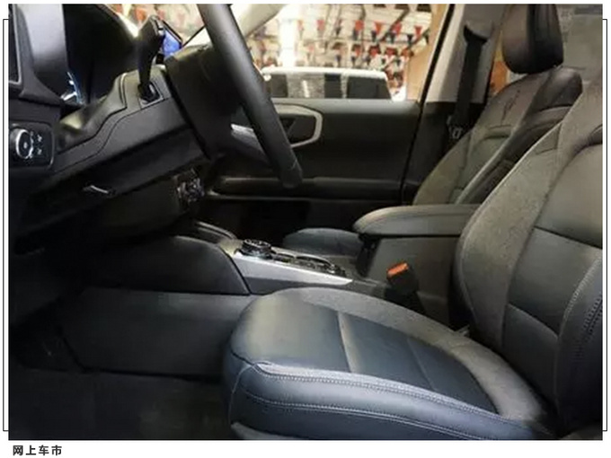 福特全新SUV实拍 搭2.0T+四驱/双色车身造型方正-图6