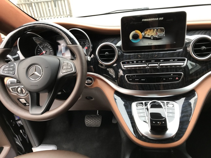2019款奔驰V250加长版 豪华专属定制改装-图3