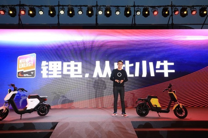 小牛电动新品搭载睿电™ AI 动力锂电北京首发-图4
