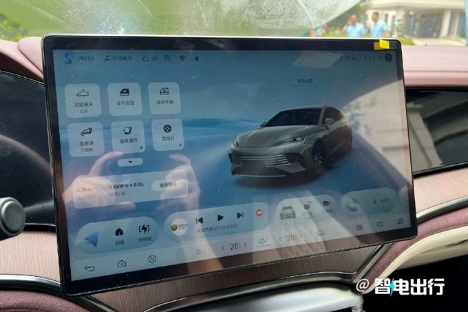 比亚迪海豹DM-i街拍8月预售并上市 纯电续航200km-图14