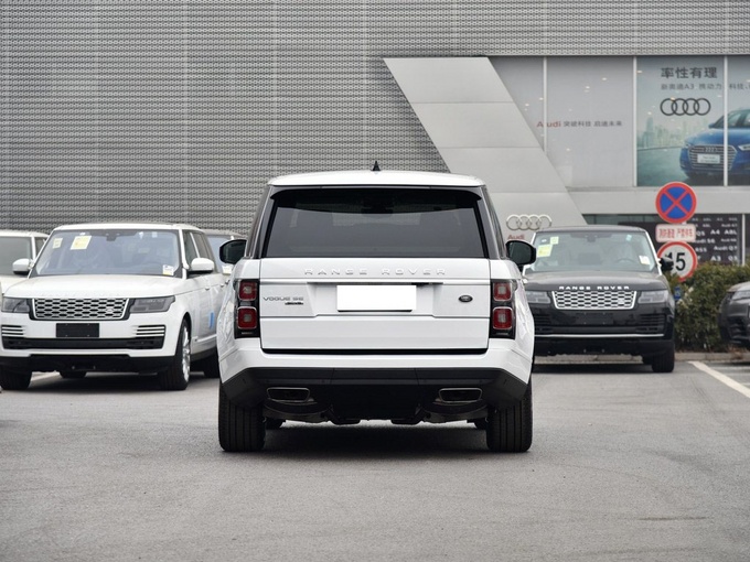 路虎揽胜创世加长价格 品味独特无懈可击-图4