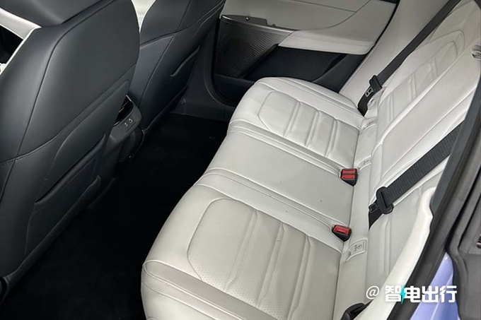 东风eπ007七天后大定3月14日交付 预售15.9万起-图7