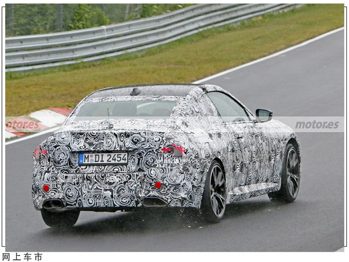 宝马全新双门轿跑曝光2.0T动力升级/年底发布-图3